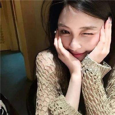 小楼春正浓